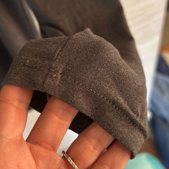 Avalanche gray men's lightweight long sleeve T-shirt size M - Picture 4 of 4